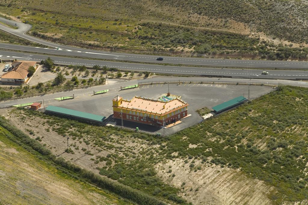 Venta De Tebar Águilas Exterior foto