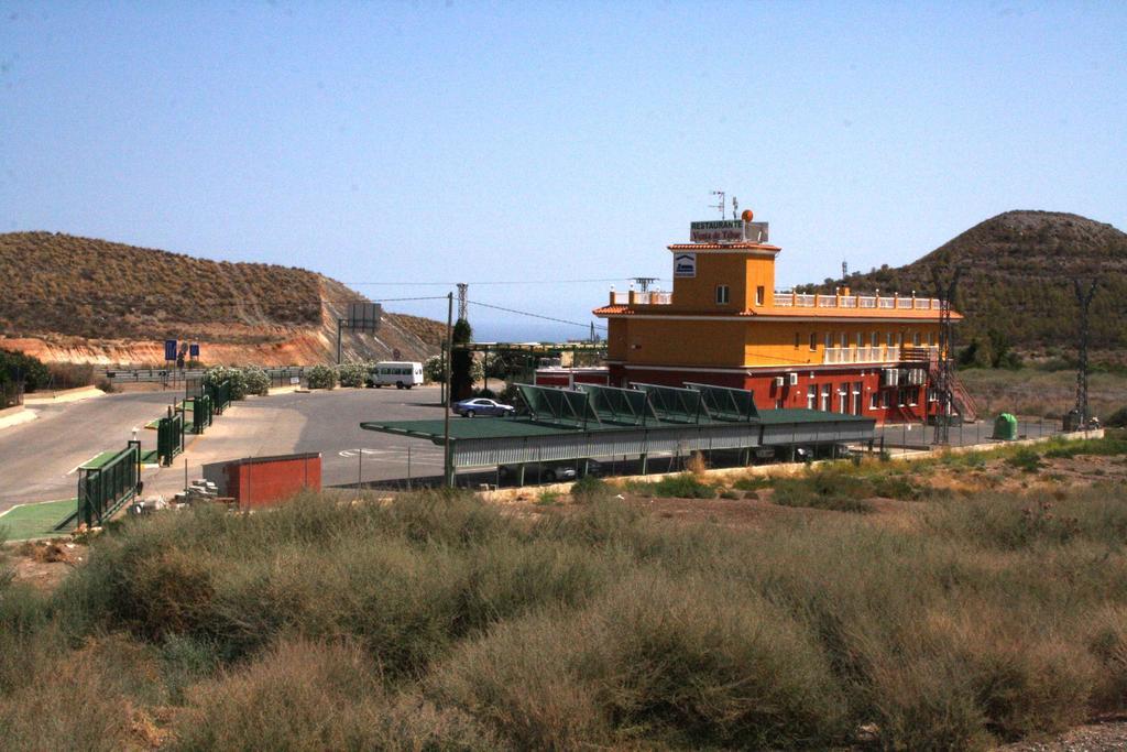Venta De Tebar Águilas Exterior foto