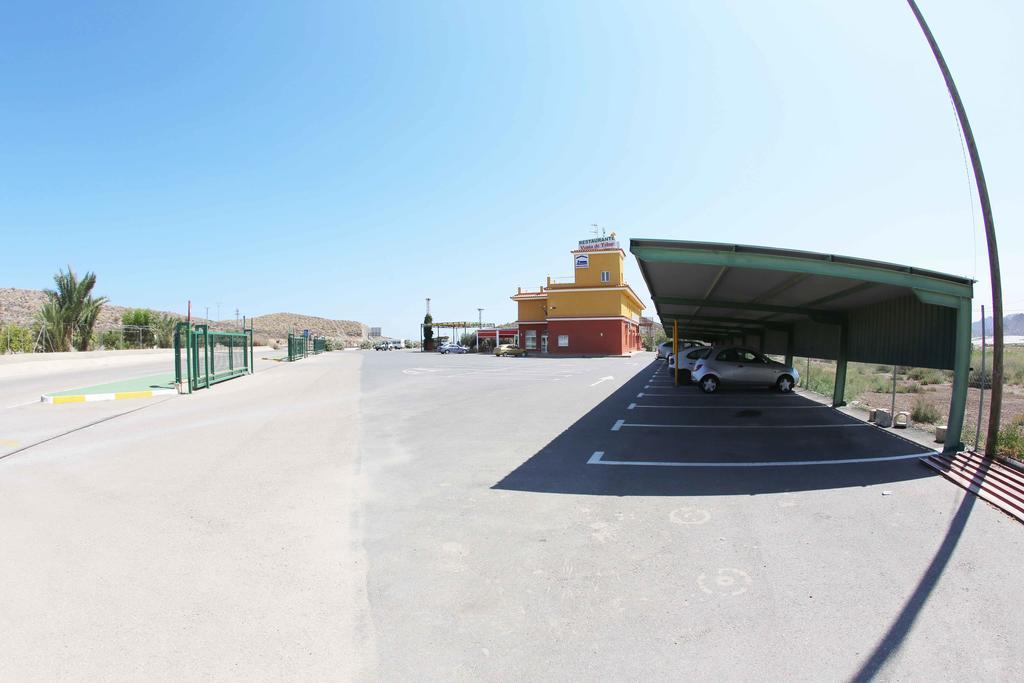 Venta De Tebar Águilas Exterior foto